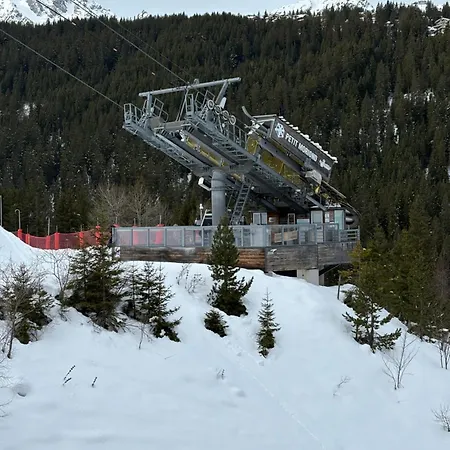 Les Grandes Bosses 1650 Apartman Courchevel